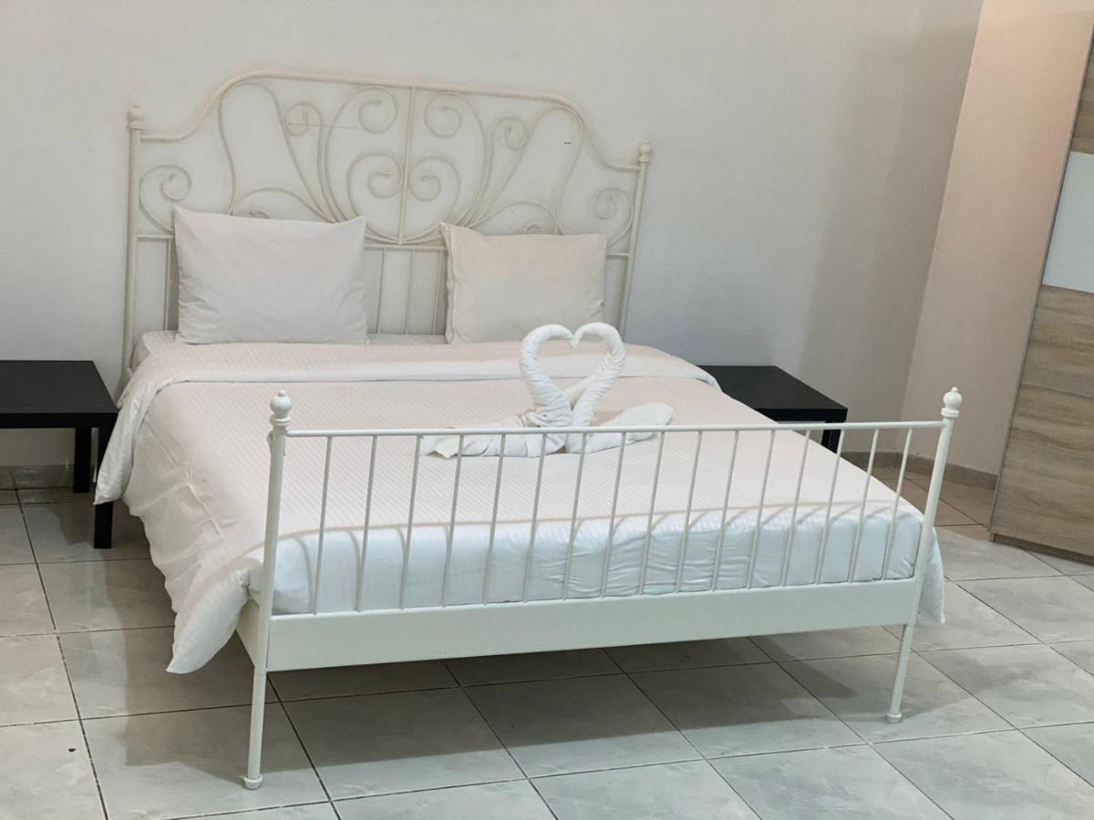 Comfortable Private Rooms In Compound Housing Dubaj Exteriér fotografie