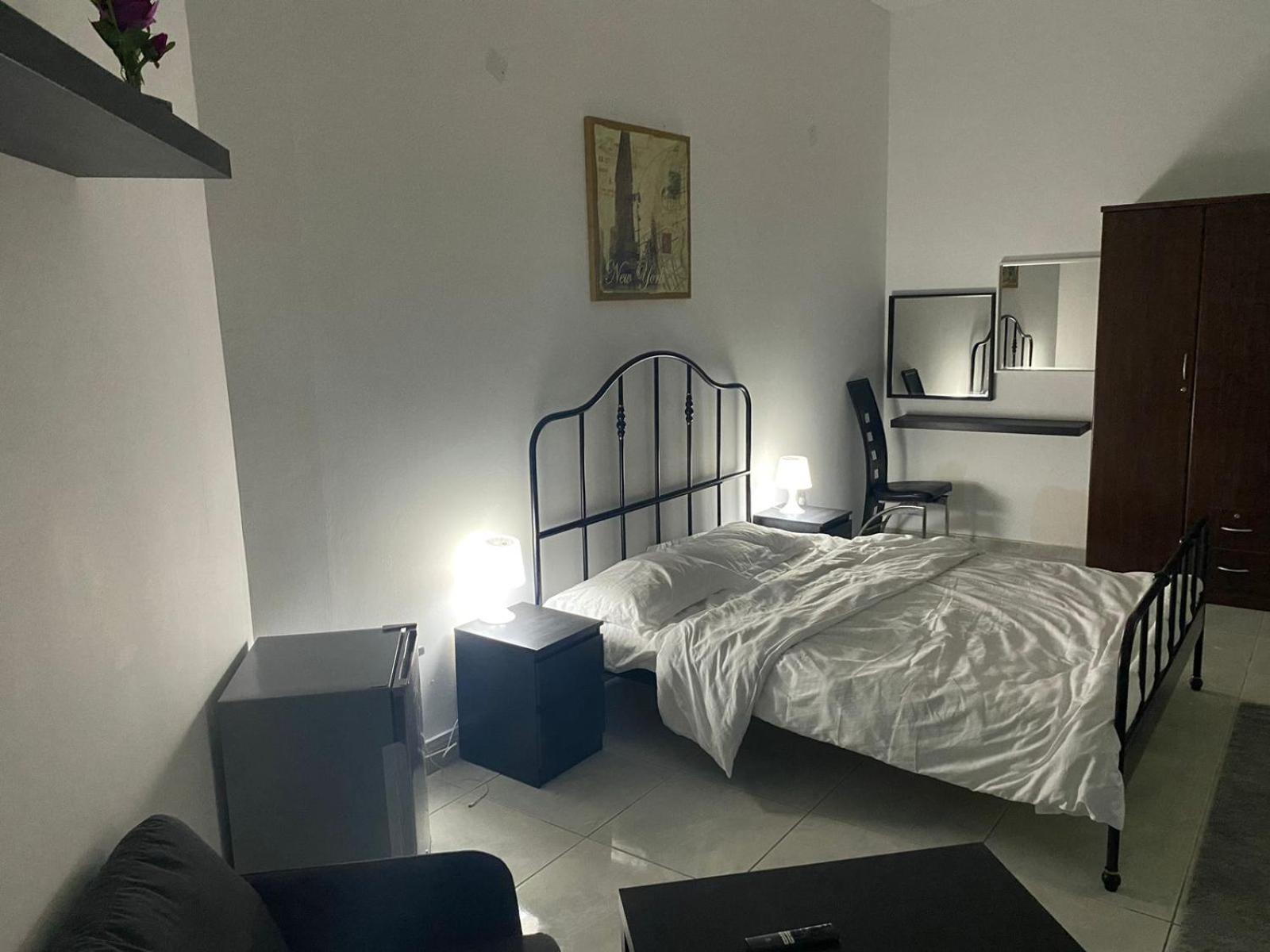 Comfortable Private Rooms In Compound Housing Dubaj Exteriér fotografie
