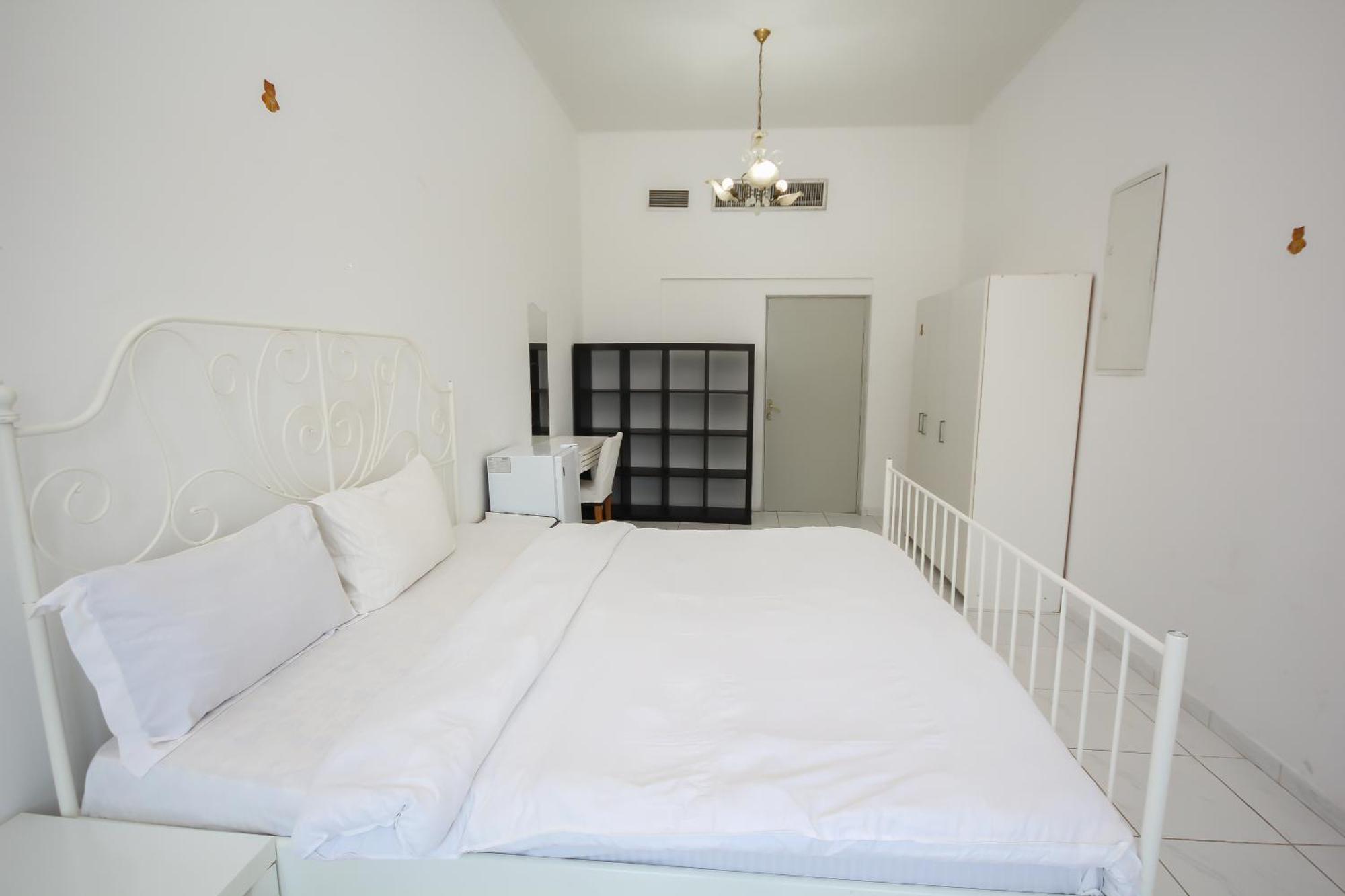 Comfortable Private Rooms In Compound Housing Dubaj Exteriér fotografie